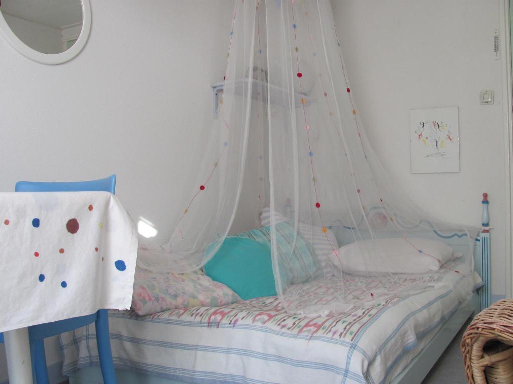 Bed and Breakfast De Witte Wolk à Nieuw-Scheemda Extérieur photo